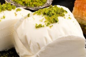 Maraş Kol Dondurması