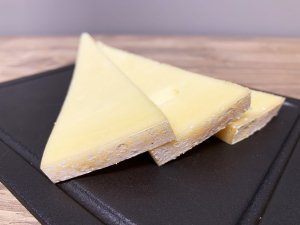Organik Kars Eski Kaşar Peyniri 320-400 gr